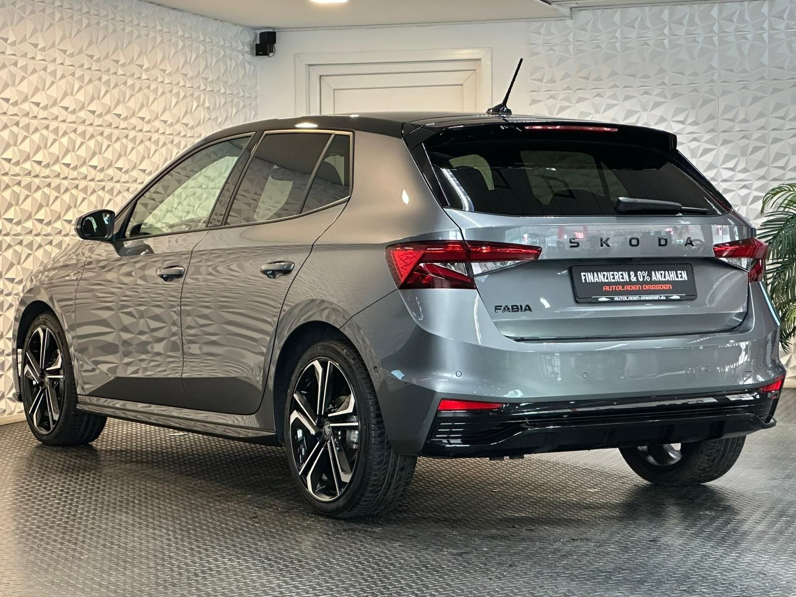 SKODA Fabia 1.5TSI MONTE CARLO* LED#SHZ#LH#ACC#KEYLESS - Image 5