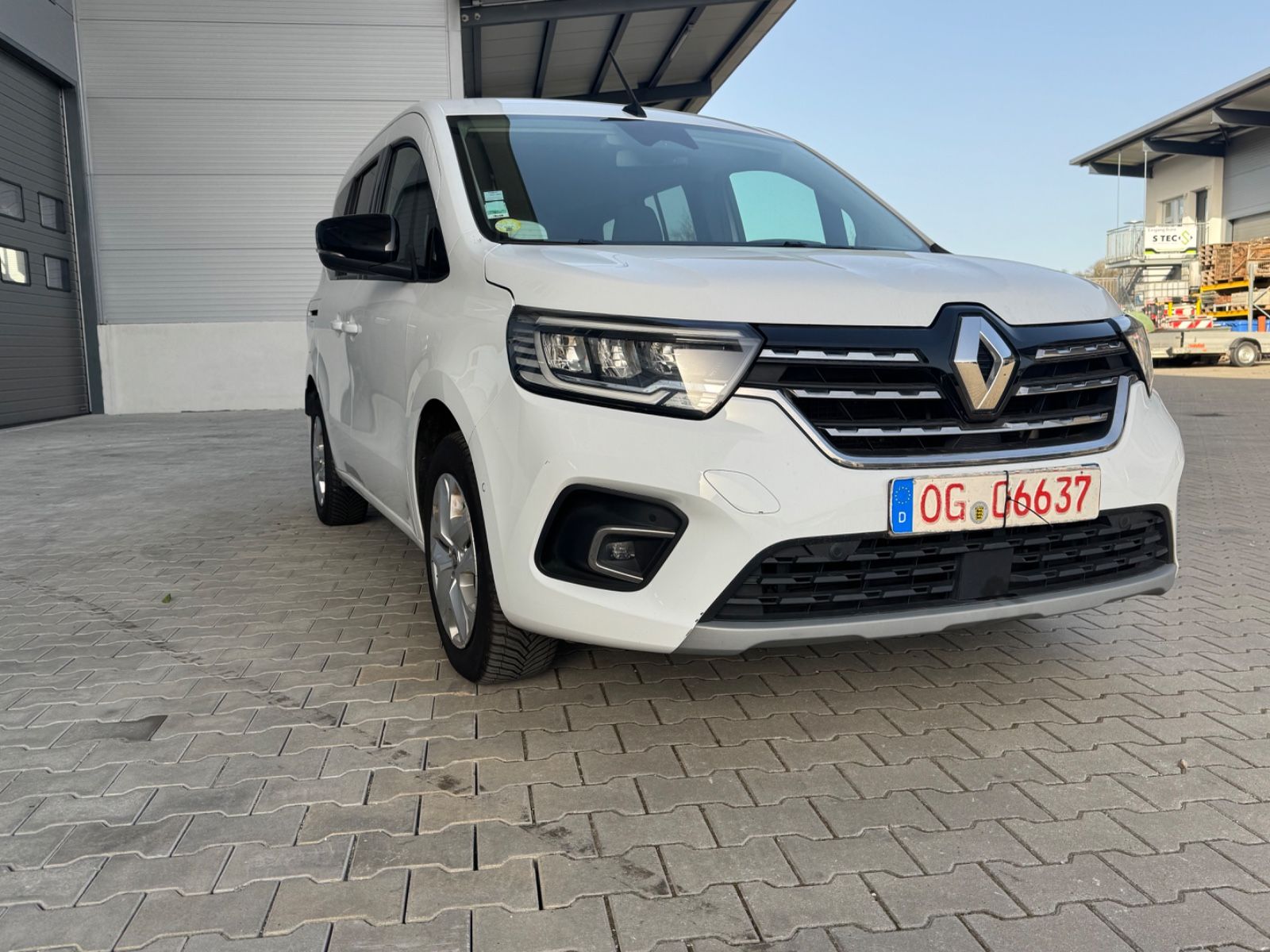 RENAULT Kangoo