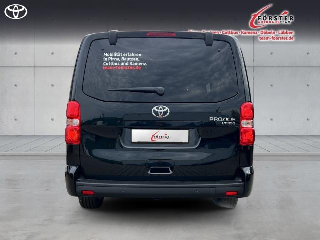 Toyota Proace Verso 2,2-l-D L2 (8-Si.) Autm. Teampla