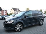 Volkswagen Touran CROSS 2.0 TDI DSG FAMILY / BI-XENON - Volkswagen Touran: 2.0