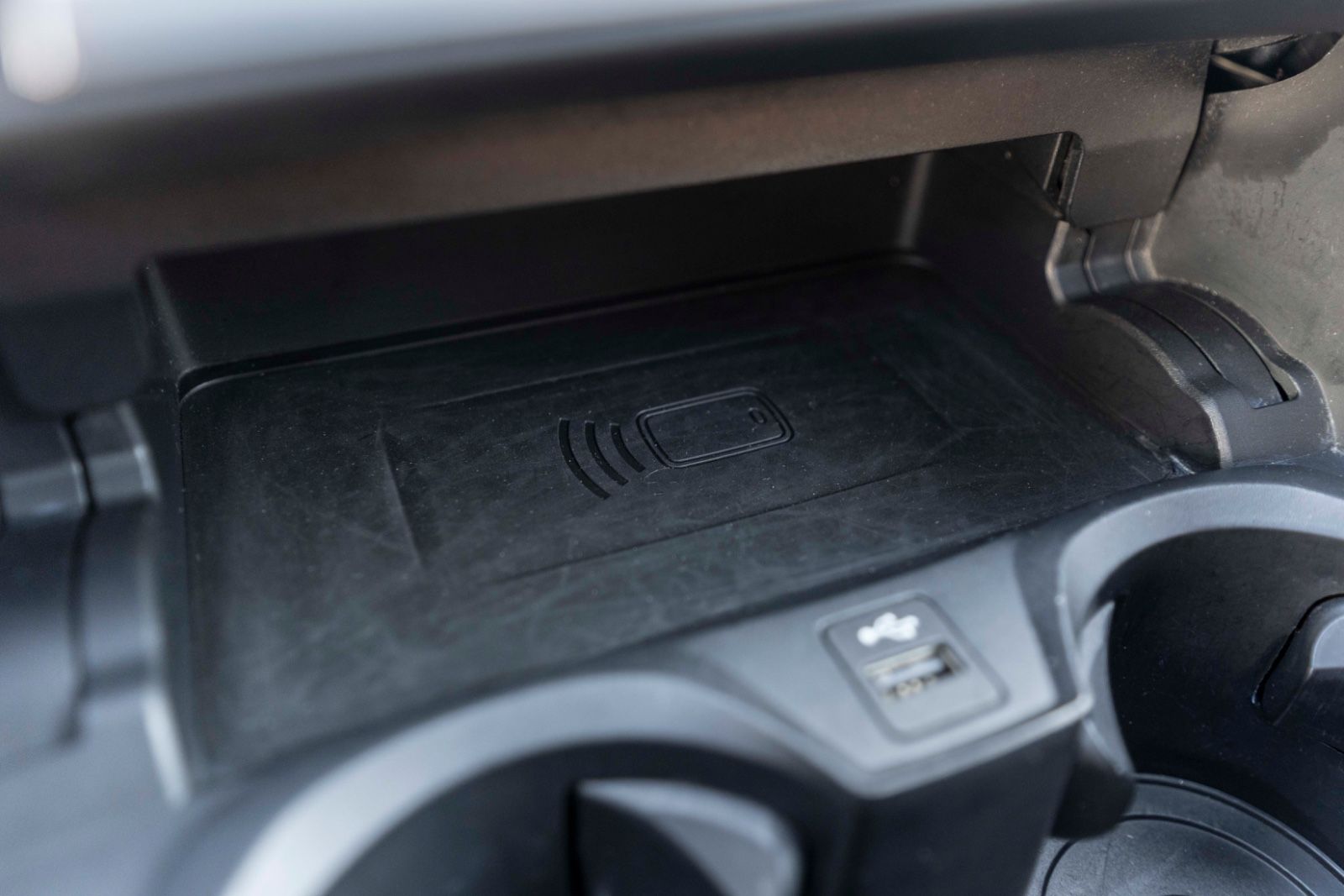 Fahrzeugabbildung BMW 430i Coupé M Sportpaket HUD LED KAM HIFI ACC