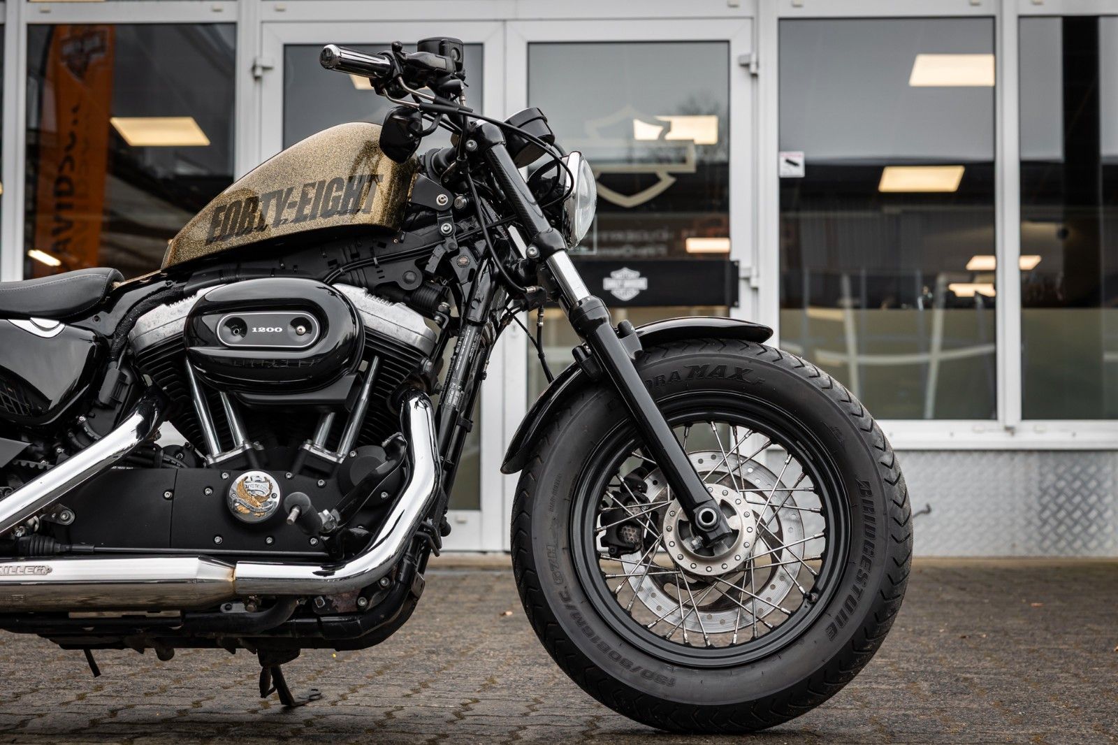 Fahrzeugabbildung Harley-Davidson XL1200X SPORTSTER FORTY-EIGHT - Miller Auspuff -