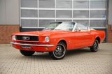 Ford Mustang Cabrio V8 4.7 L / Automatik - Ford Mustang: Oldtimer, Cabrio