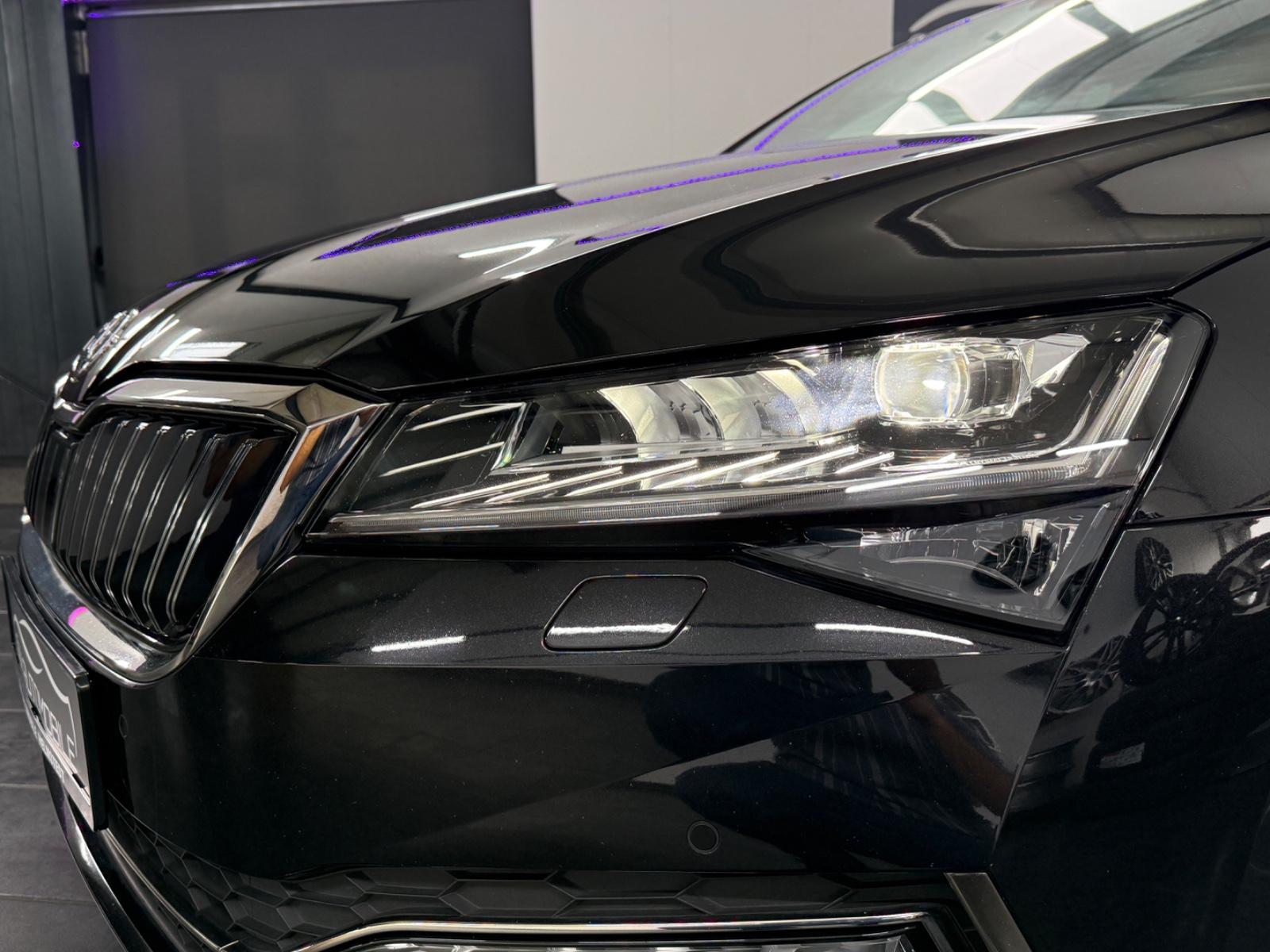Skoda Superb Combi L&K 2.0 TDI MATRIX*LEDER*CANTON*ACC