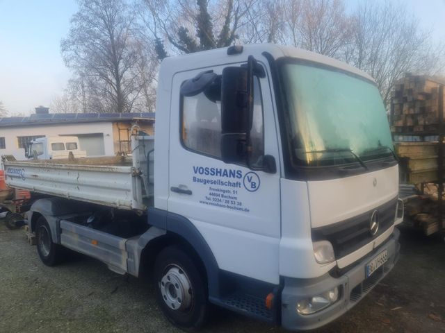 Mercedes-Benz 818   3Seiten Kipper 4x2