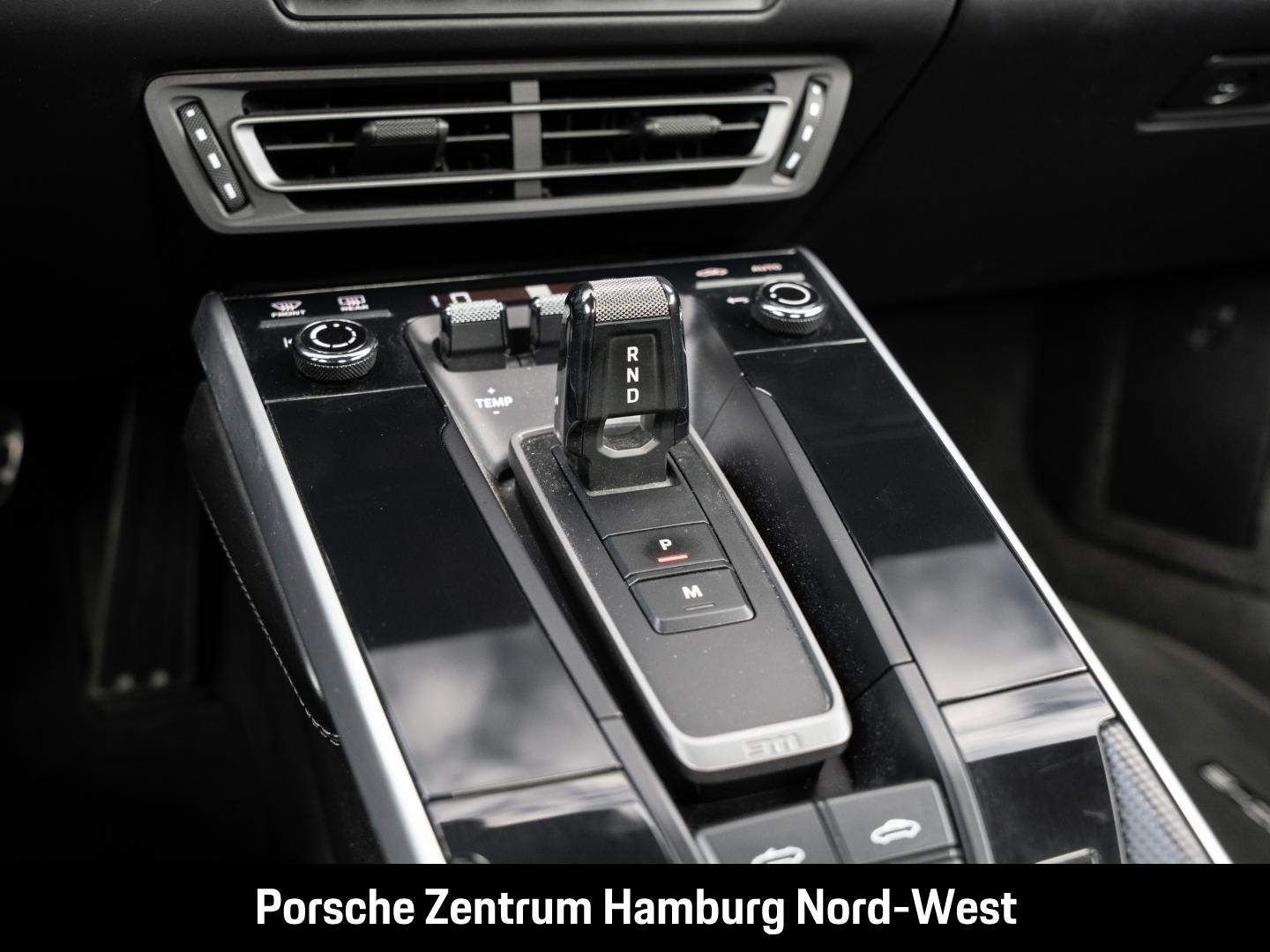 Porsche 992 (911) Carrera 4S Cabriolet BOSE SportDesign