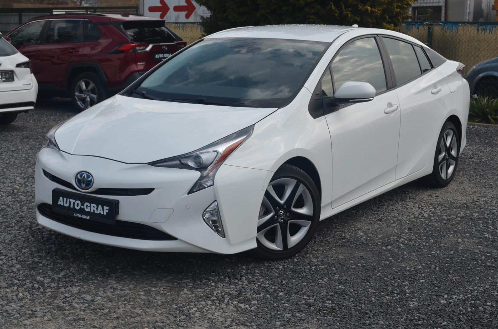 Toyota Prius 1.8-l-VVT-i Executive / JBL