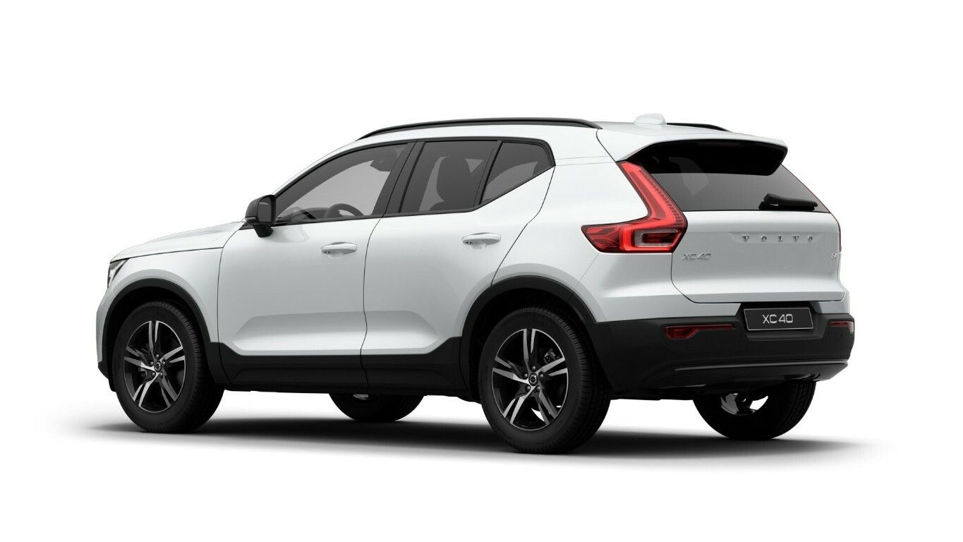Volvo XC40 B4 Plus Dark imagem 2