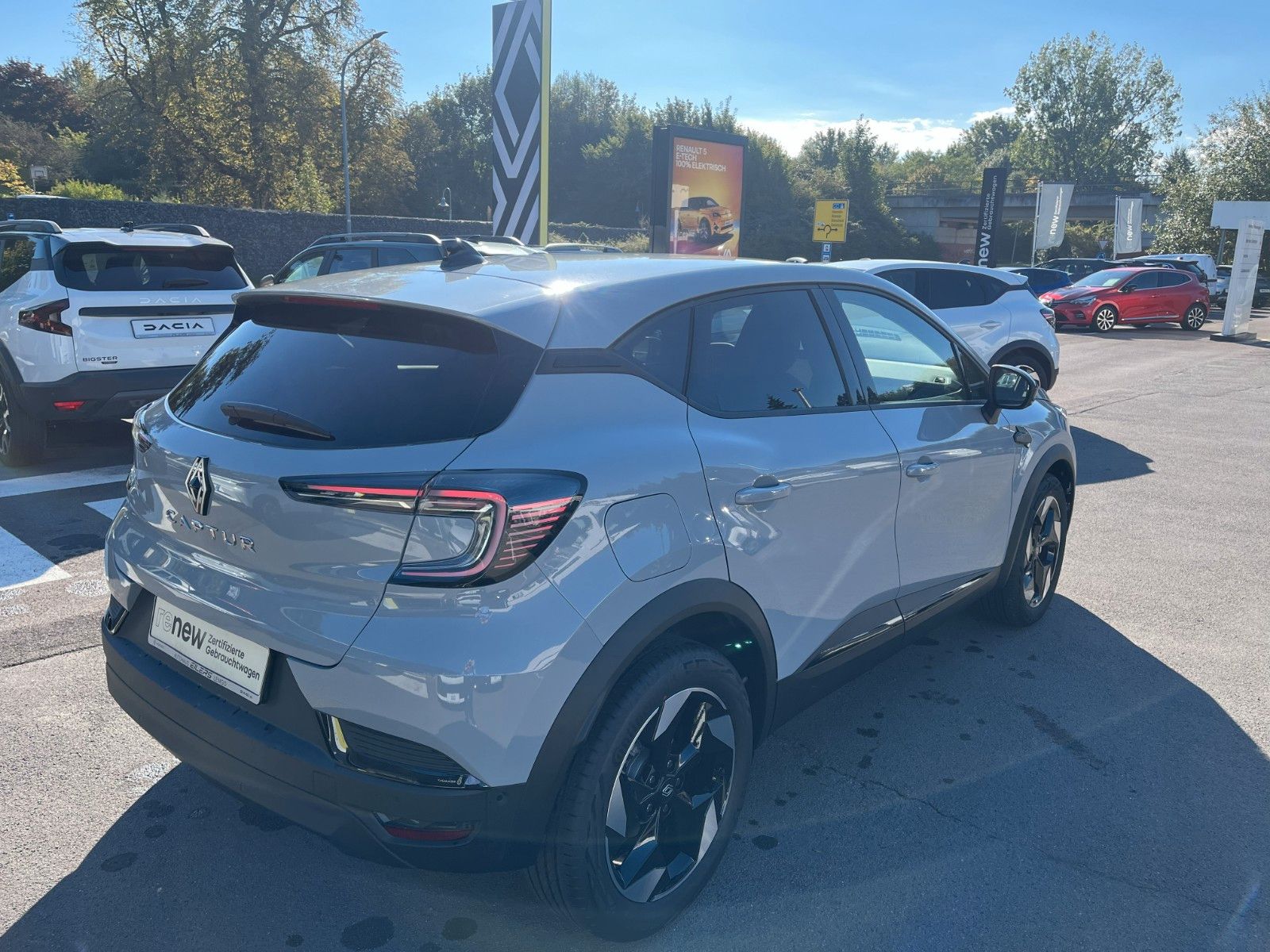 Fahrzeugabbildung Renault Captur II Techno