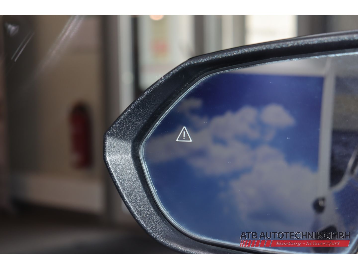 Fahrzeugabbildung Hyundai KONA Elektro Prime 65,4 kWh 2WD SOH 98,9% HUD Na