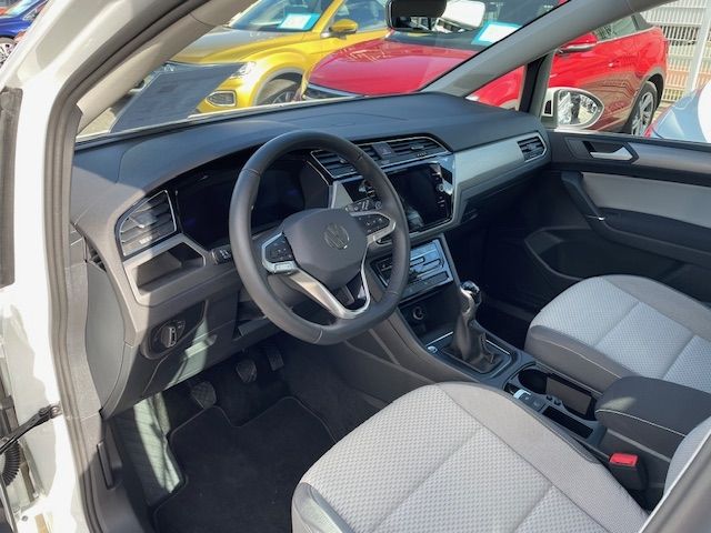 Touran 1.5 TSI Comfortline NAVI  Digitales Cockp
