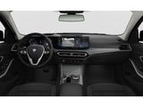 BMW 318d Touring Auto Innovationsp. Klimaaut. AHK - BMW 318 in Stuttgart