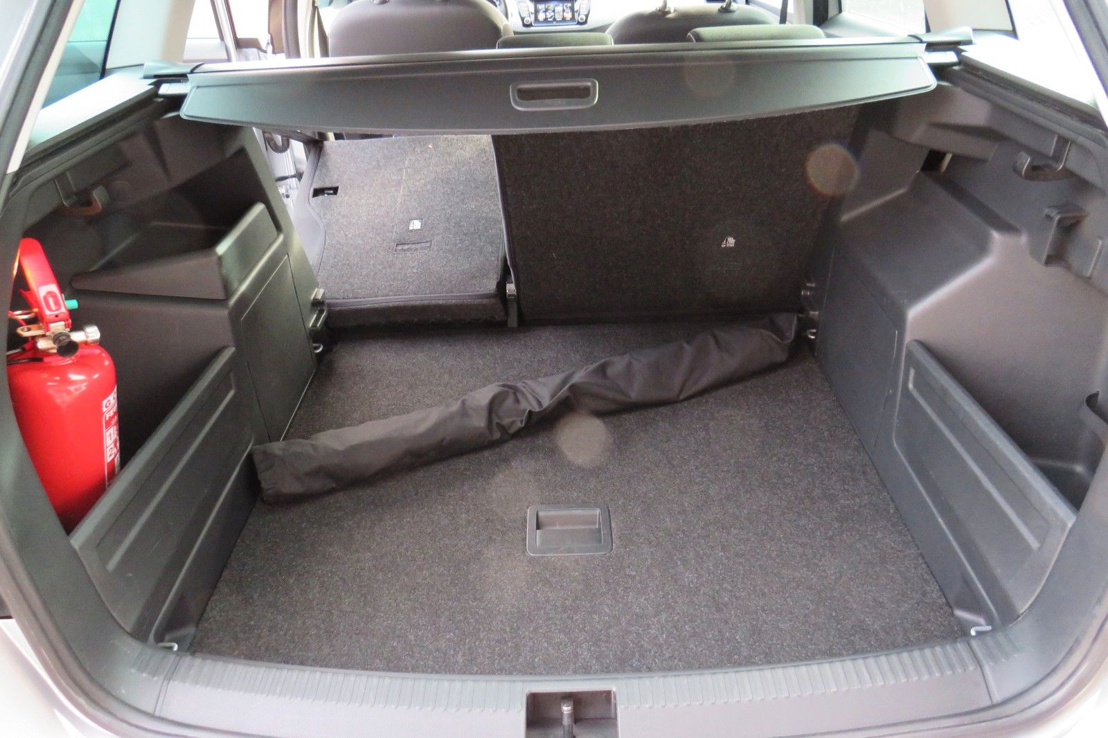 Fahrzeugabbildung SKODA Fabia Combi Ambition APP-CONNECT GRA PDC SITZH.1