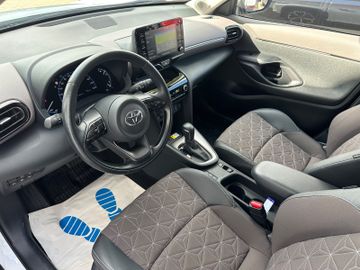 Toyota Yaris Cross - 11