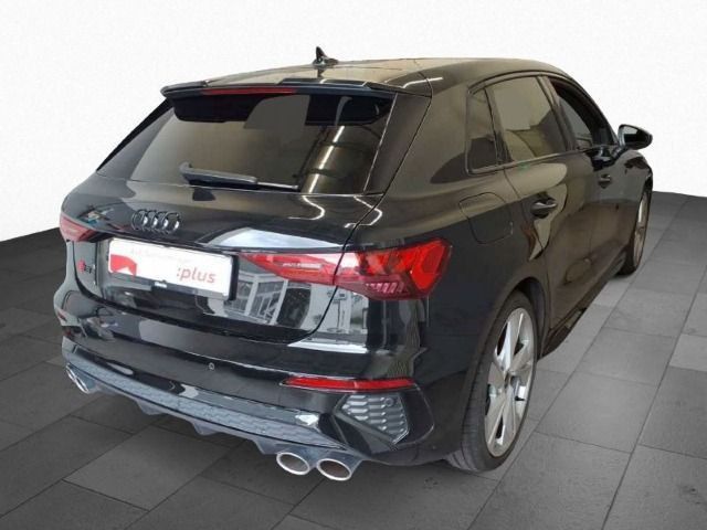 Audi S3 - Bild 2
