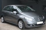 Mercedes-Benz B 180 Autotronic Leder 68 TKM - gebrauchte Mercedes-Benz B 180 aus dem Jahr 2010