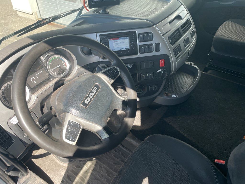 Fahrzeugabbildung DAF FT XF 460 SC, ADR, Kompressor, Kipp-/Schubboden