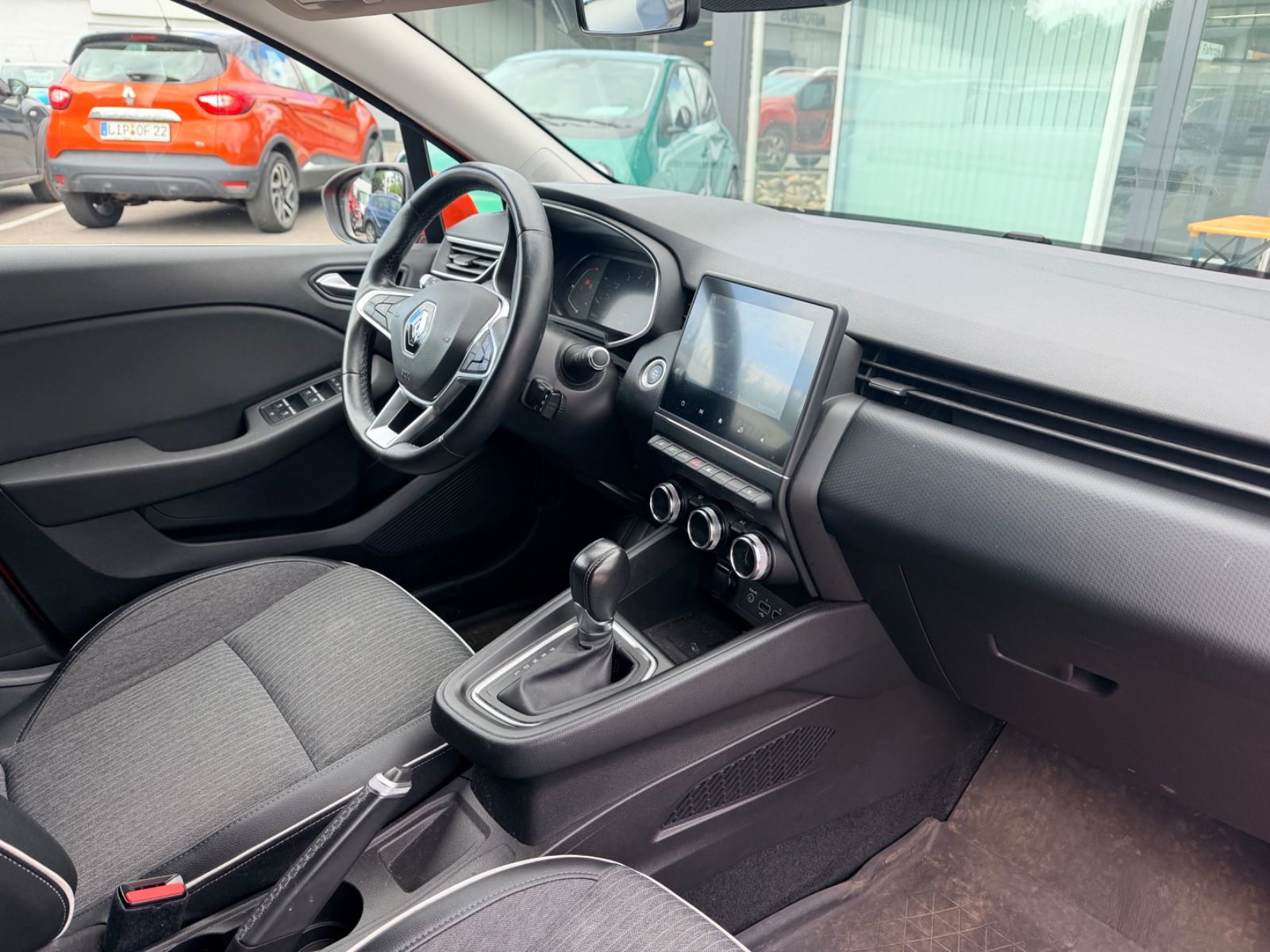 Fahrzeugabbildung Renault Clio V Intens