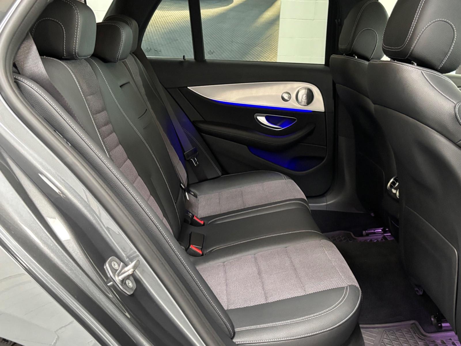 Mercedes-Benz E 220d Automatik,Scheckheft,Burmester,AHK,Navi