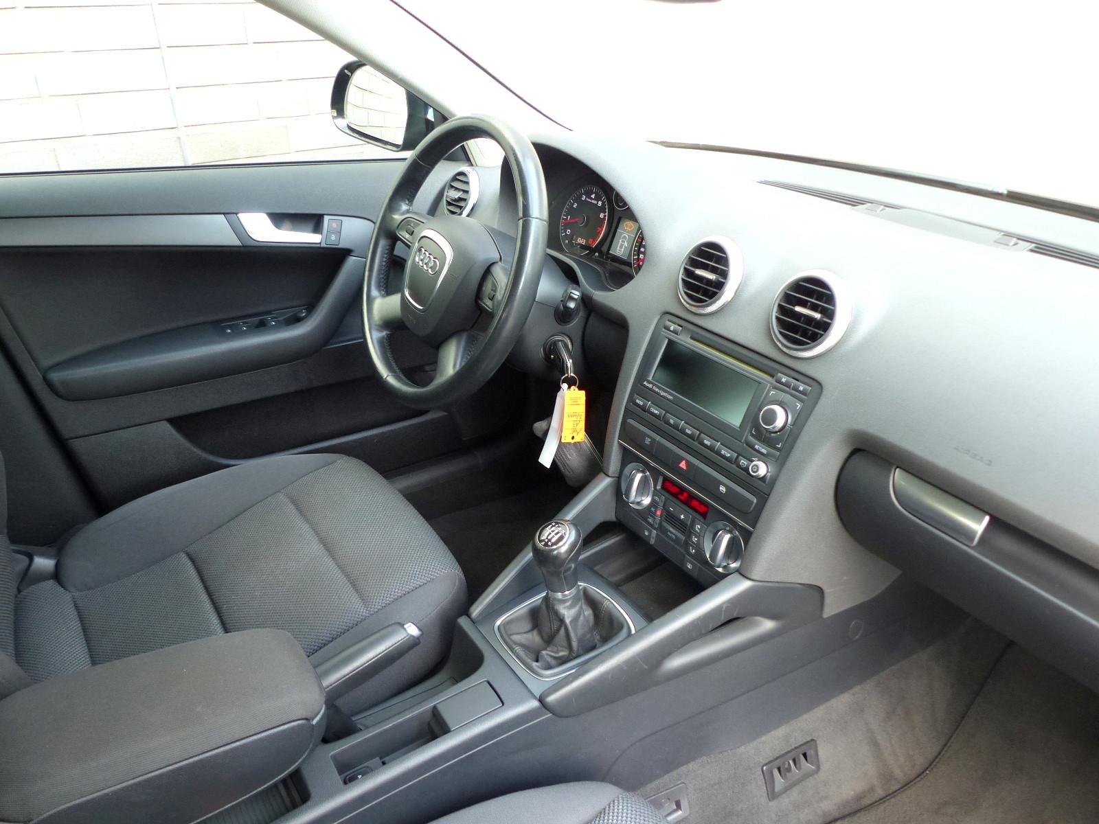 Audi A3 2009 — photo 5