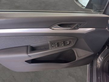 Volkswagen Golf - 10