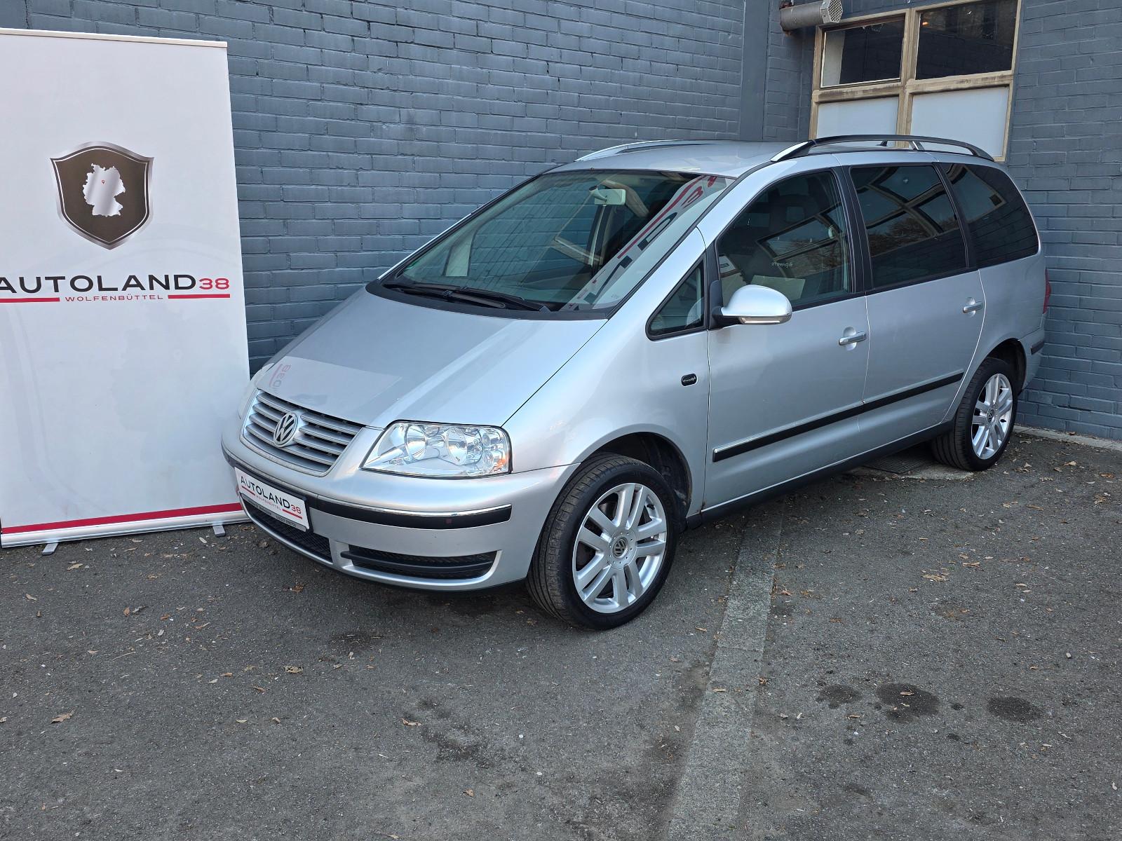 Volkswagen Sharan Trendline 2.0 TDI Navi PDC 7 TÜV 02/27