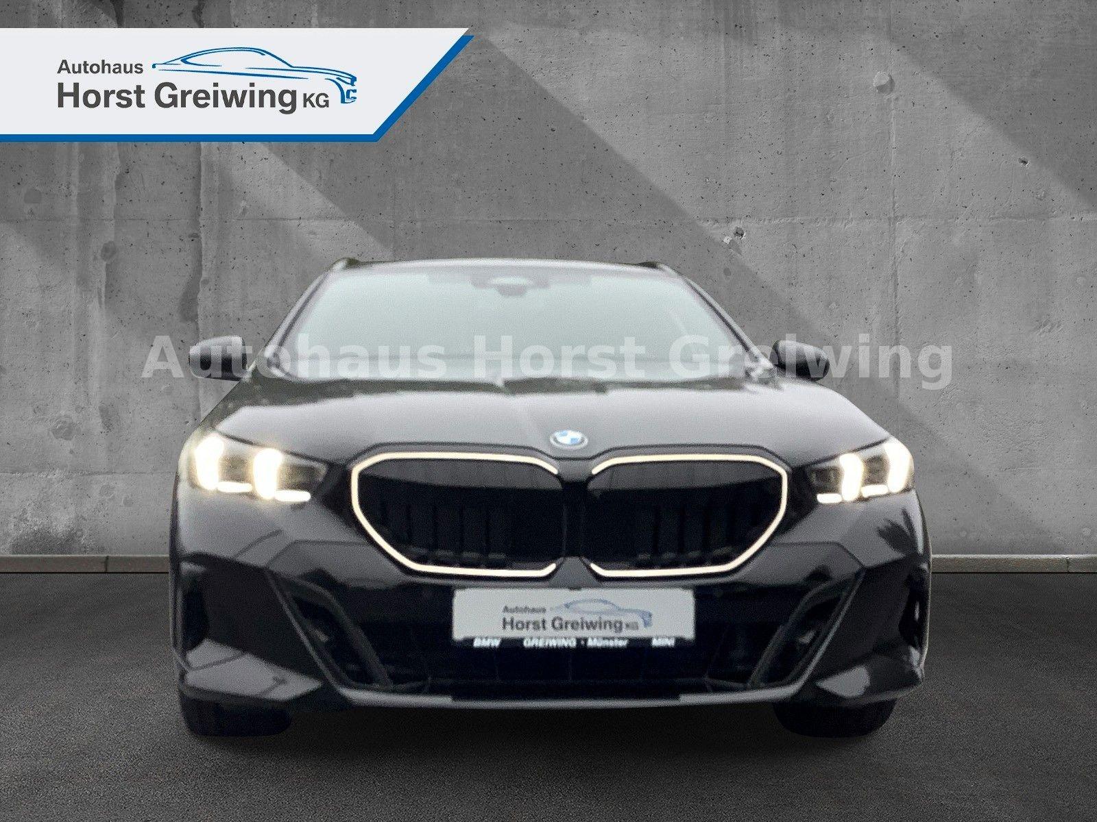 BMW 520d Tour xD M Sport Pro Pano HUD AHK 360° ACC
