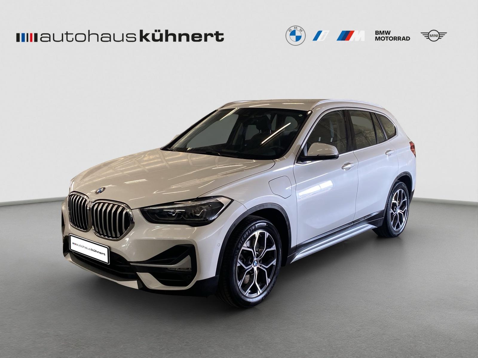 BMW X1 xDrive25e xLine AHK Navi PDC AUT LED StHzg
