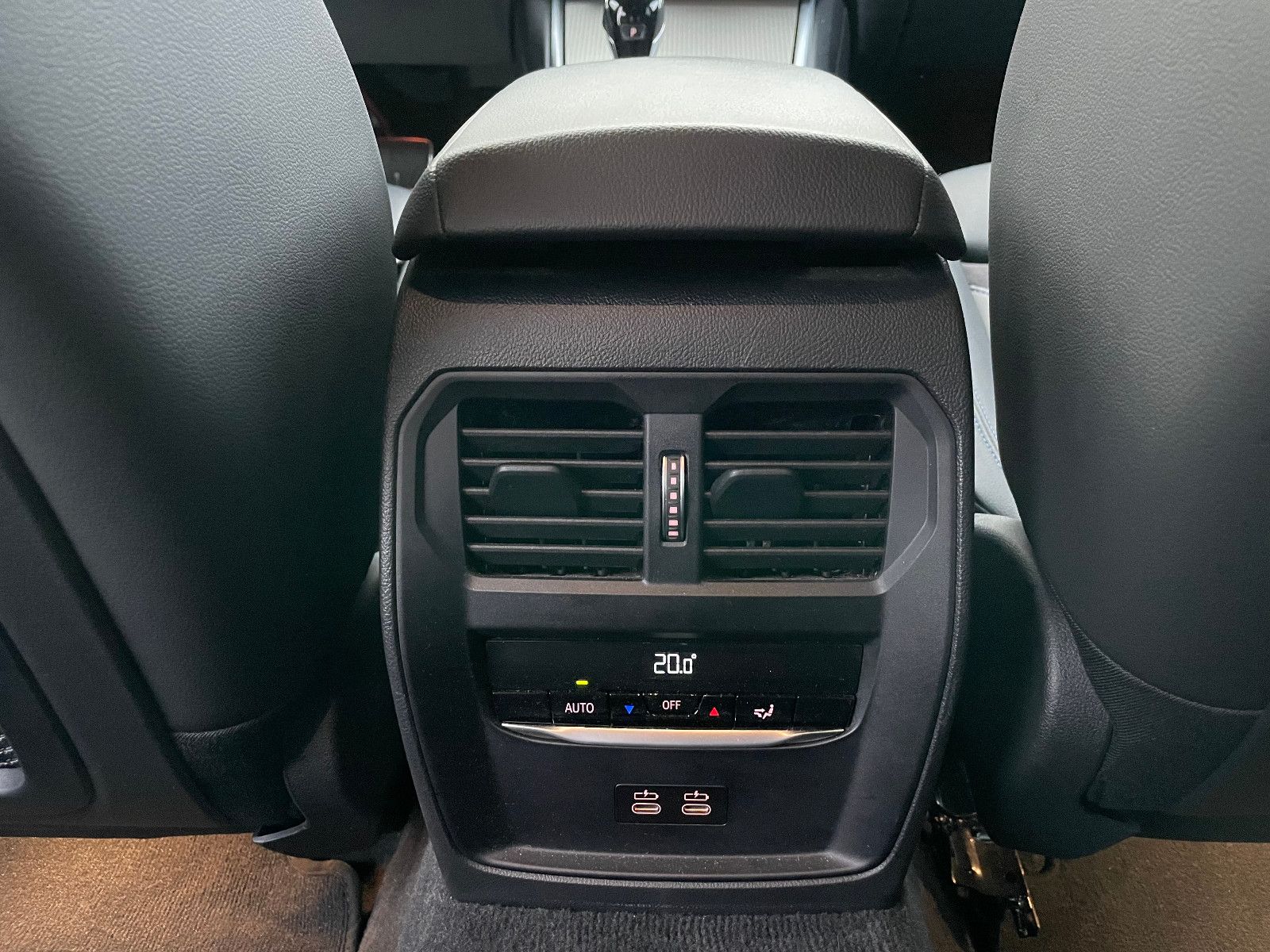 BMW 318, 2022, Diesel, 150 PS