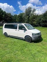 Volkswagen Alltagstauglicher Camping Bulli Camper VW T5 - Volkswagen LT aus 2010