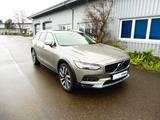 Volvo V90 B4 Cross Country Pro AWD - Volvo V90 Cross Country aus 2020