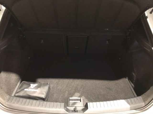 Leon 1.5 eTSI DSG*KAMERA*NAVI*SHZ*