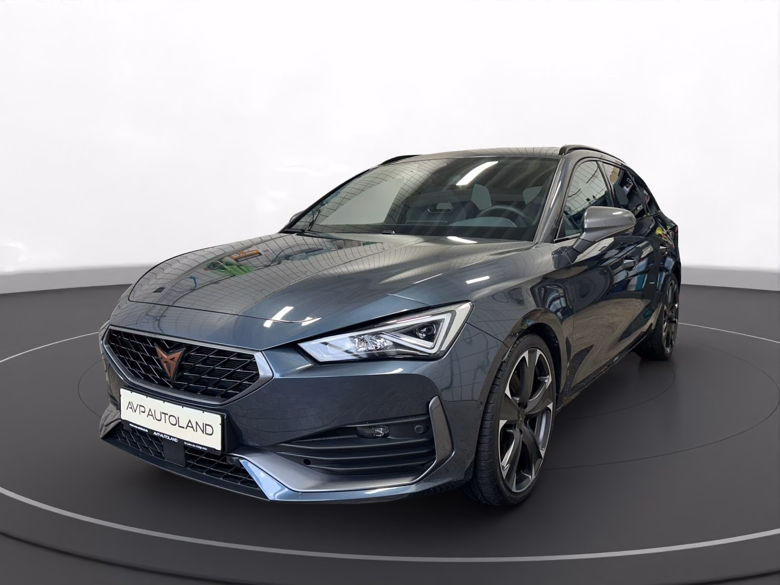 Cupra Leon Sportstourer 2.0 TSI DSG 4Drive VZ NAVI, миниатюра 2