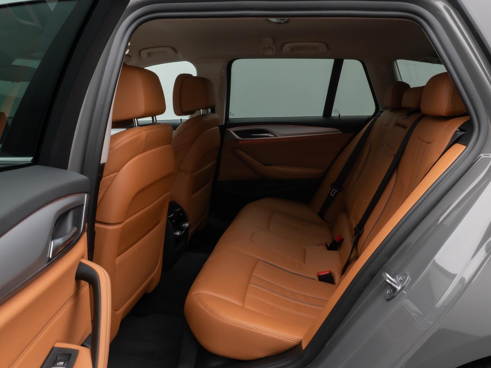 BMW 520 d Kamera HUD DAB Lenkrhzg Massage AHK Alarm, миниатюра 27