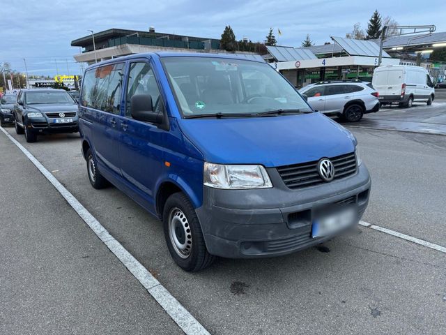 Volkswagen VW T5 2,5 tdi mit 131 ps 6 Gang Getriebe