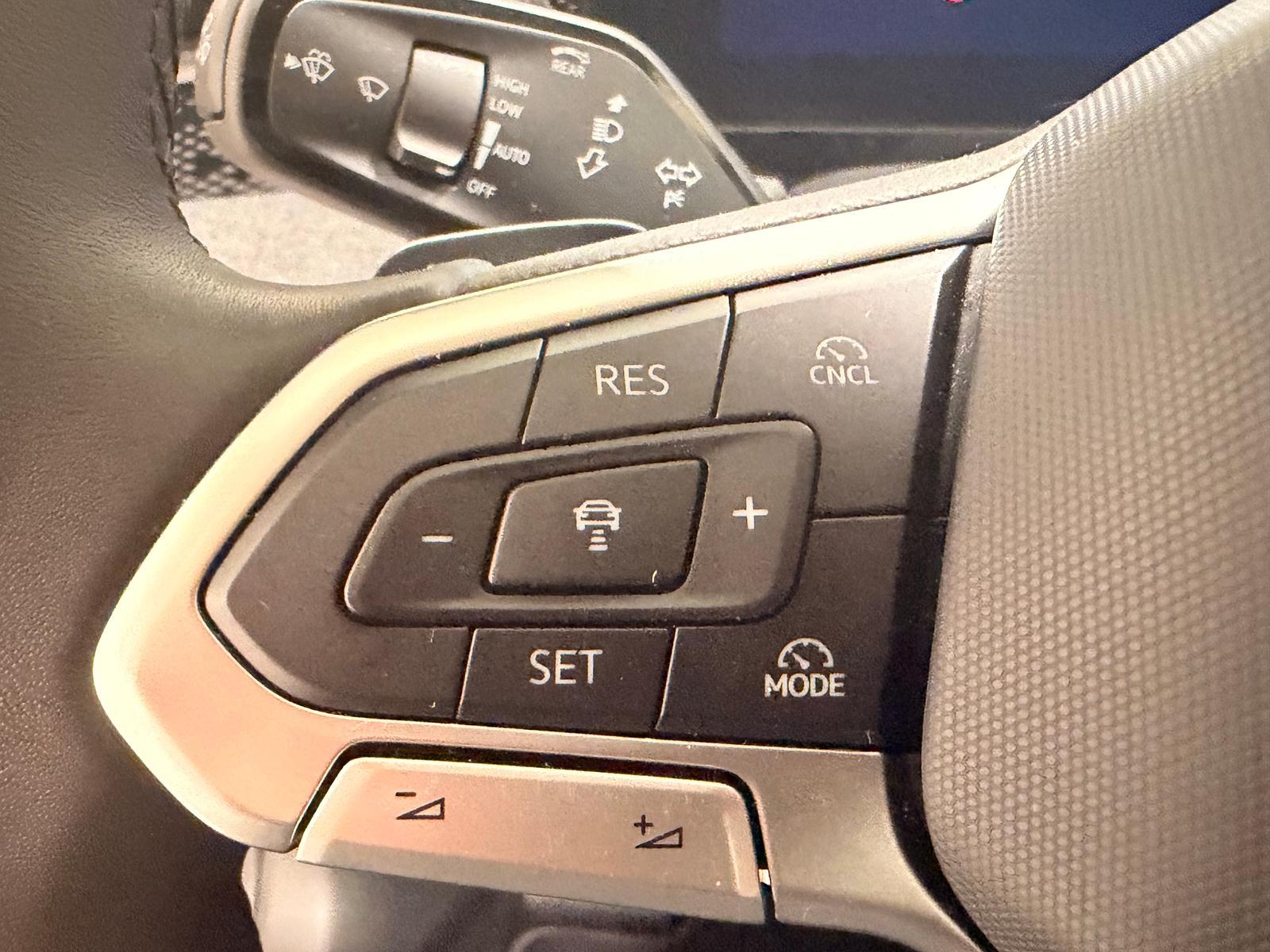 Volkswagen Passat 1.5 eTSI DSG ACC LED Navi Winter, миниатюра 21