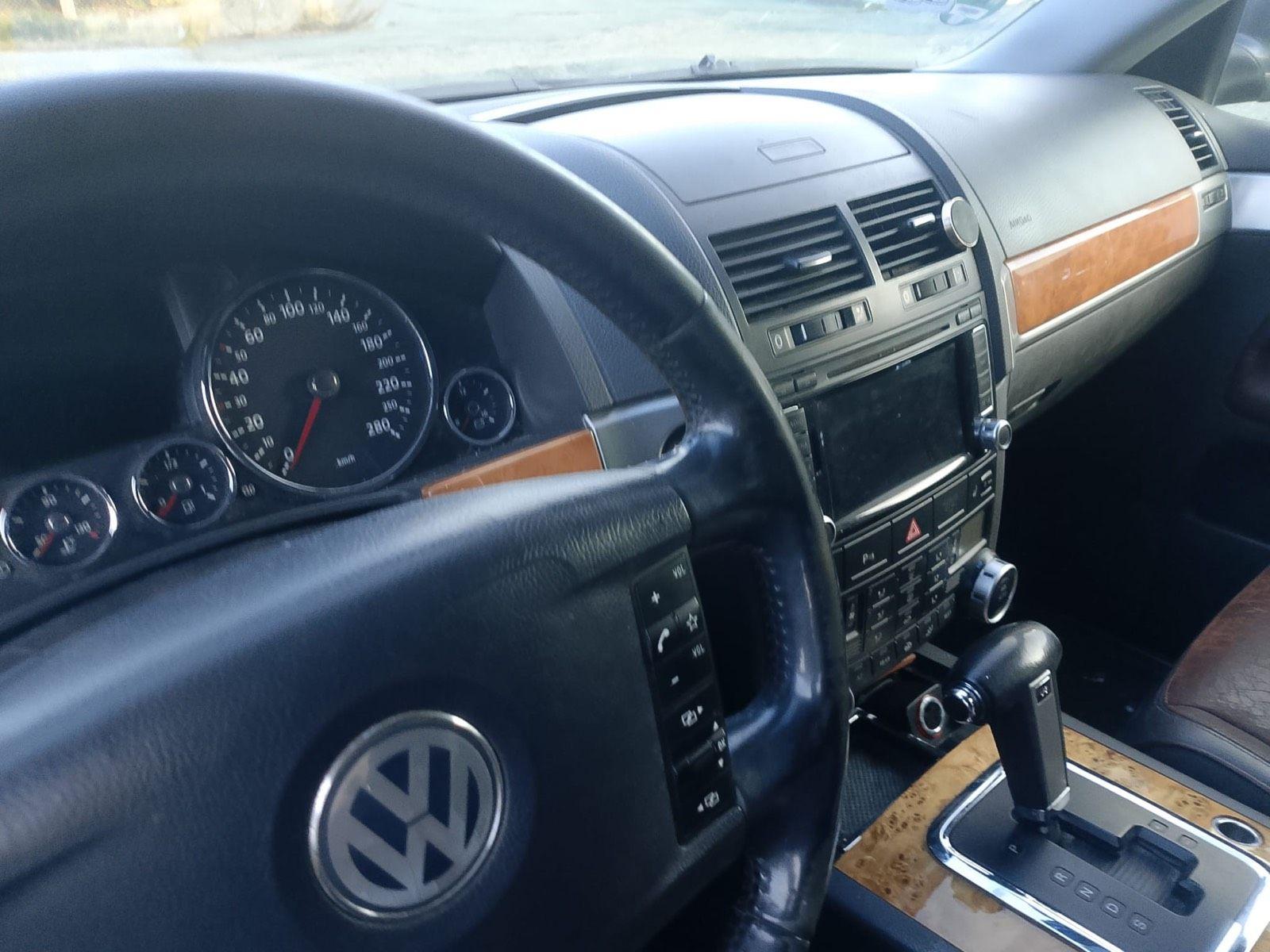 Volkswagen Touareg 2008 — photo 5