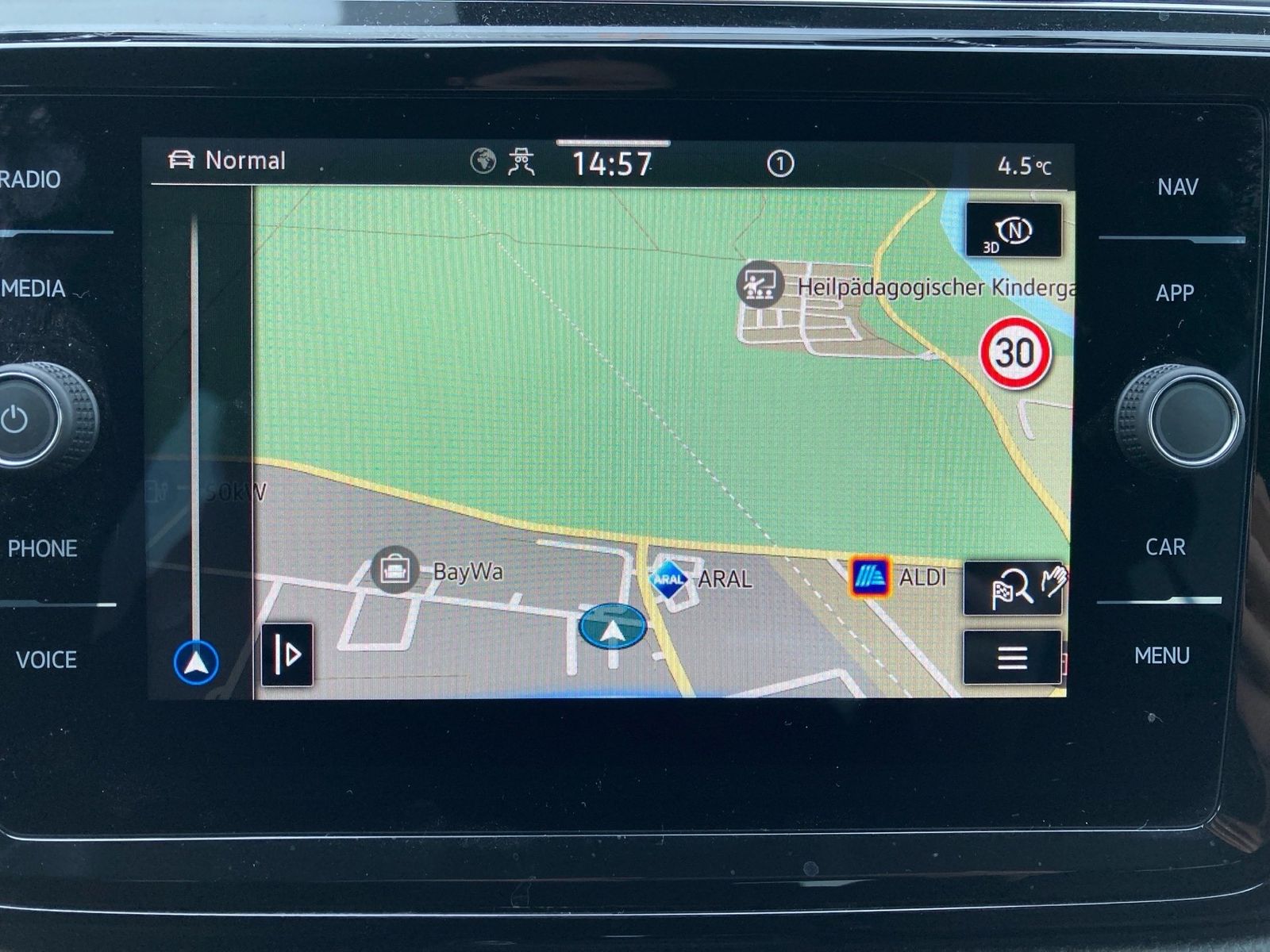 Volkswagen Touran - Bild 12