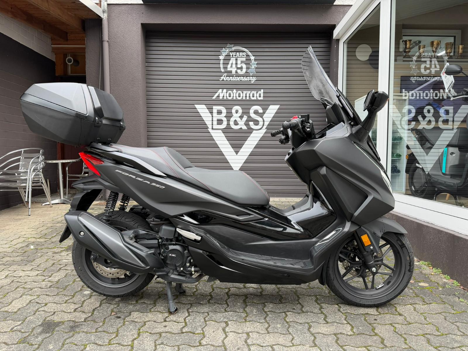 Honda Forza 350 NSS350A 1 Hand LED TopCase