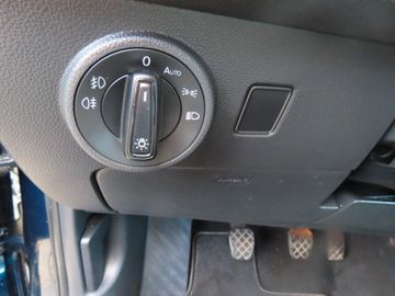 Fotografie 15 des Seat Ateca Style 1.5 TSi 6G Navi AHK LED