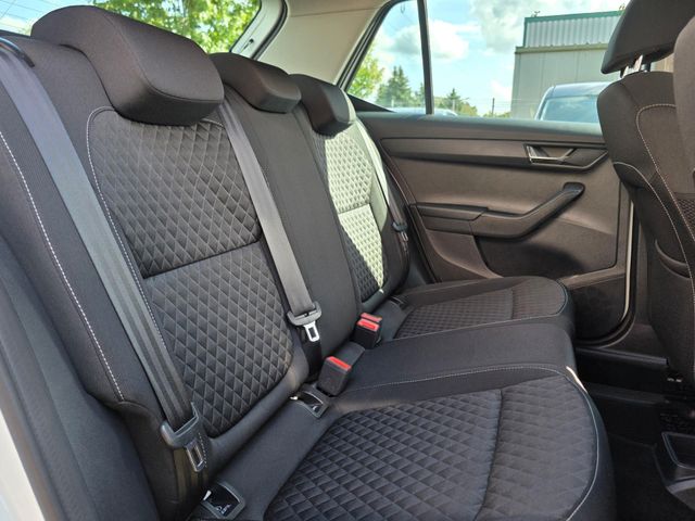 SKODA Fabia — Foto 25
