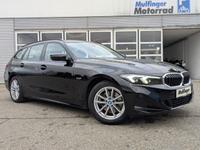 BMW 320e T. Live-Widescreen DAB Sitzheizung LED PDC