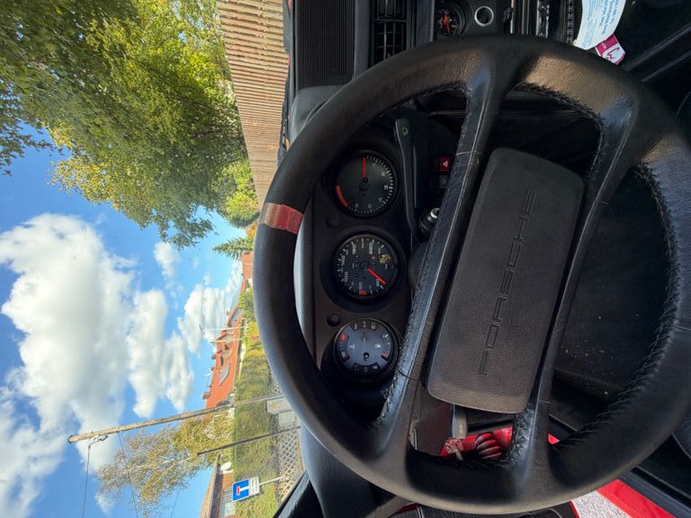PORSCHE 924 1983