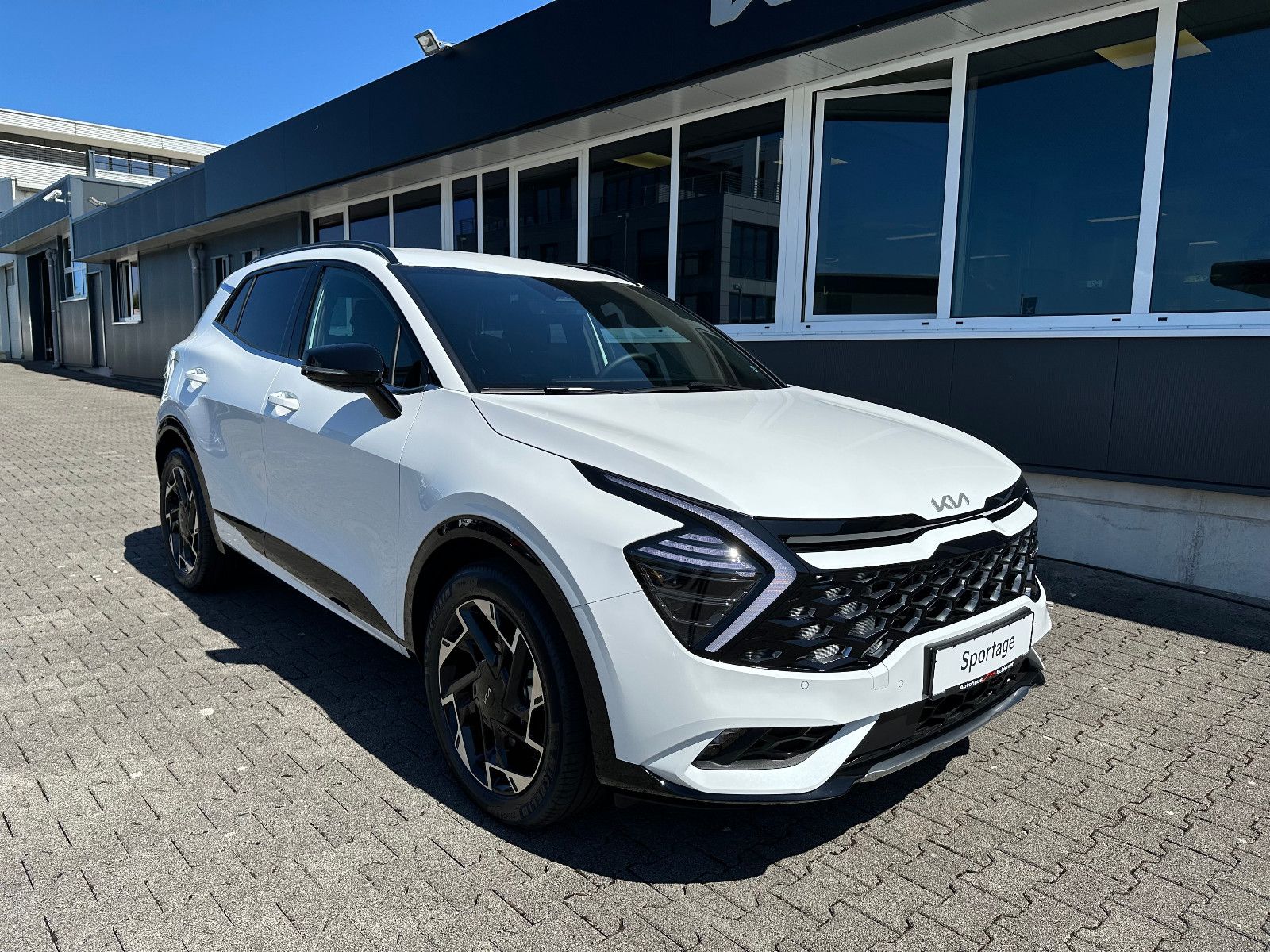 Fahrzeugabbildung Kia Sportage 1.6 T-GDI PHEV GT-line STD