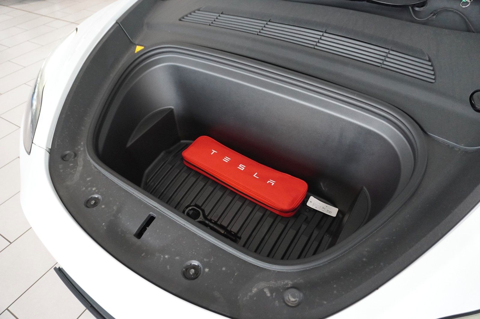 Tesla Model Y LONGRANGE DUAL-MOTOR NAVI LED KAMERA DAB foto 20