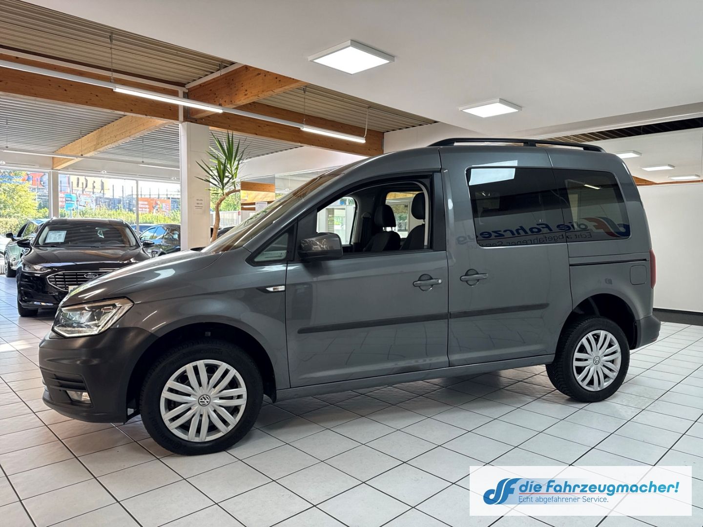 Fahrzeugabbildung Volkswagen Caddy Trendline BMT 4Motion 2.0 TDI EU6d-T Navi