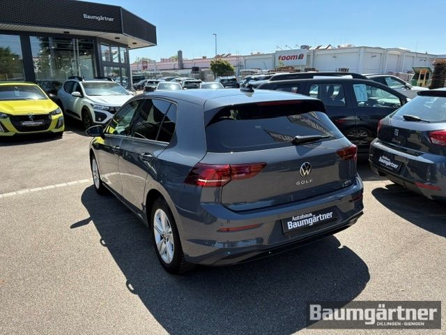 Fahrzeugabbildung Volkswagen Golf Life 1.5 eTSI DSG PDC/ACC/Sitzh.