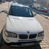 BMW ZUM VERKAUFENBMW X3 2010 - BMW 320 aus 2010: Kombi