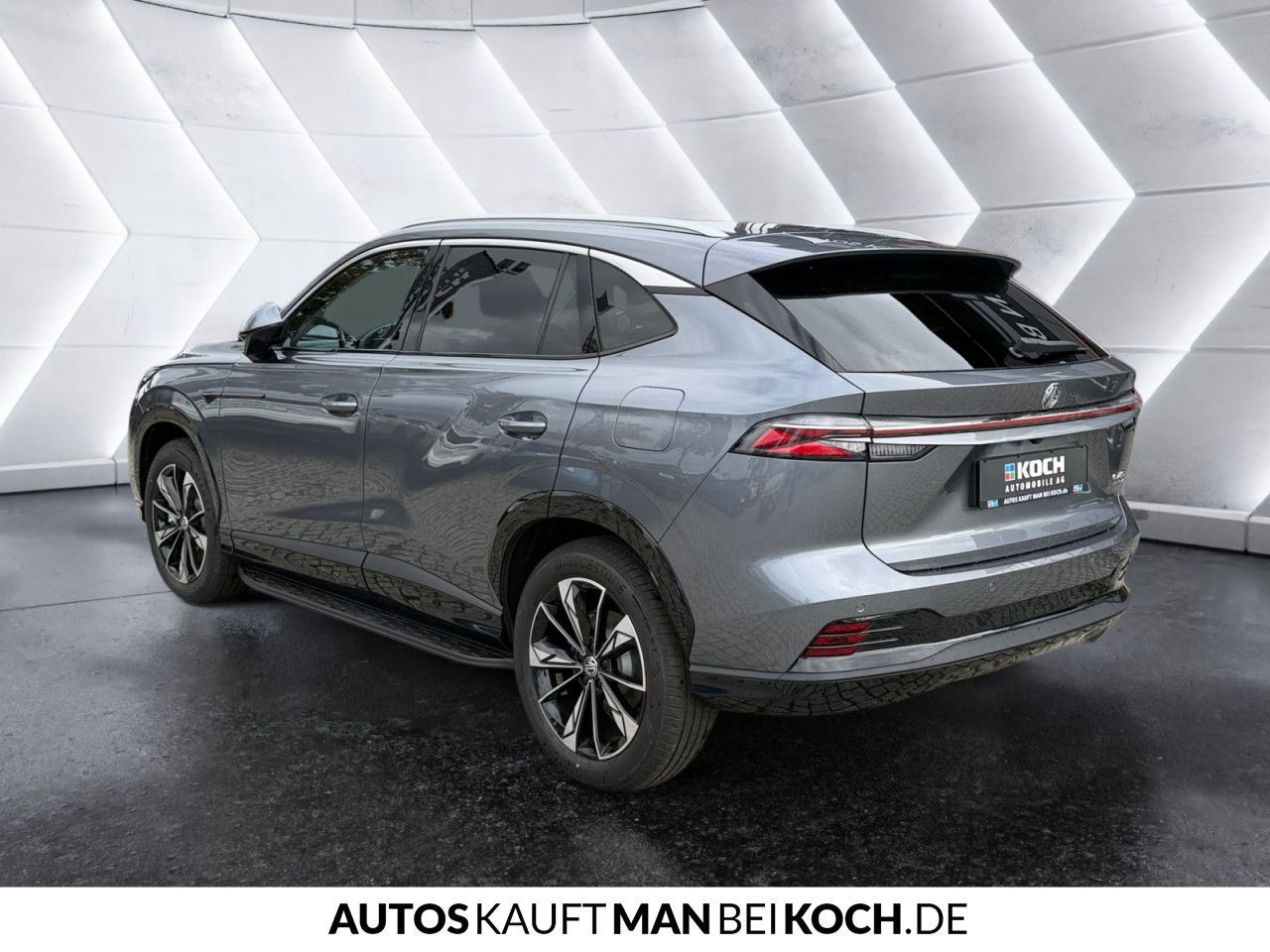 MG HS