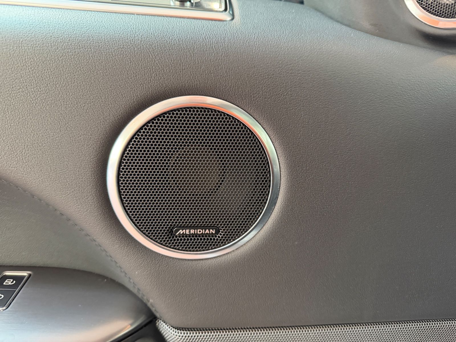 Fahrzeugabbildung Land Rover Range Rover Sport/PANORAMA/MERIDIAN/KAMERA
